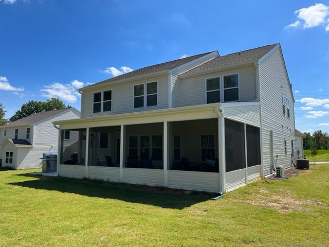 432sf maintenance free screened porch in High Point, NC