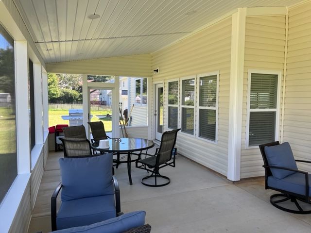 432sf maintenance free screened porch in High Point, NC