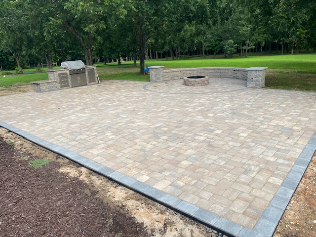 Top Reasons Homeowners Love Paver Patios